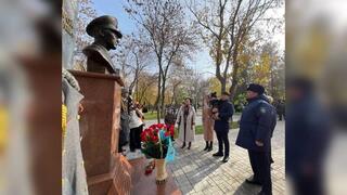 Ерлікке тағзым. Жамбылдықтар Халық Қаһарманы Ғазиз Байтасовты еске алды