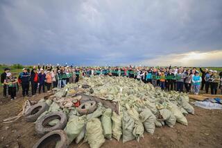 «Таза Қазақстан»: Астанада «Таза бейсенбі» экологиялық акциясы басталды