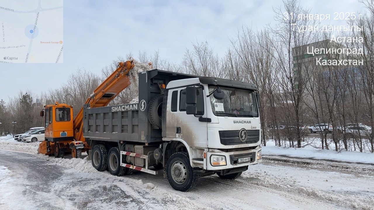 Астанада 2 600-ден астам жол жұмысшы мен 1 800 арнайы техника қар тазалауға шықты