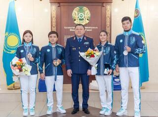 ІІМ-де Олимпиада ойындарының жүлдегерлерімен кездесу өтті