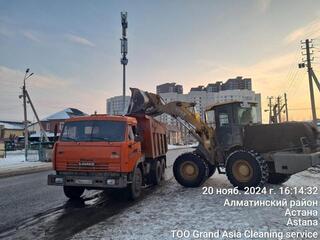 Бір күнде Астанадан жүк көліктерімен 1600-ден астам рейс қар шығарылды