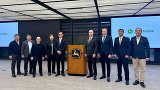 John Deere және Eurasia Group Қазақстанда құрастыру ынтымақтастығы арқылы жергілікті қатысуын кеңейтуде