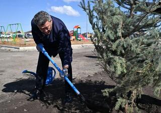 Үйлер салынып жатқан жаңа ықшам ауданда ағаштар отырғызылды