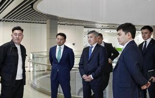 Цифрлық даму министрі Astana hub технопаркінің цифрлық инфрақұрылымымен таныстырды