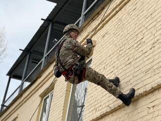 Алматыда Десанттық-шабуылдау әскерлерінің жауынгерлік дайындық бойынша нұсқаушыларының жиыны өтті